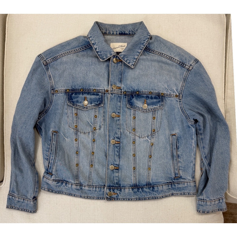 Universal Thread Denim Jacket Womens S Studded Light Wash Trucker Excellent